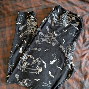 LuLaRoe Black and White Skeleton Skate Leggings